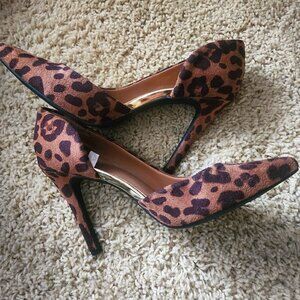 Mossimo, Size 7, Cheetah Print